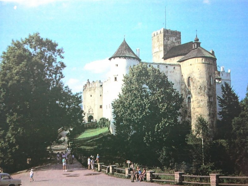PIENINY - ZAMEK W NIEDZICY