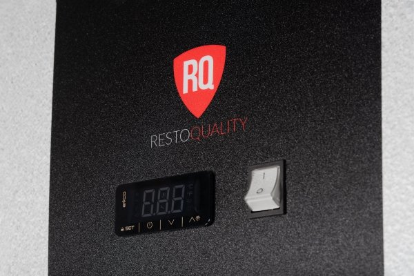 Szafa mroźnicza RQSEGM 700 R | GN 2/1 | stal z powłoką aluminiowo-cynkową | drzwi prawe | 700 l | 693x826x2008 mm