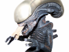 Obcy Head Knocker - Bobble-Head Alien Warrior 18 cm