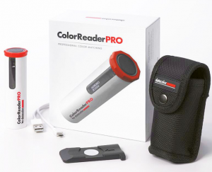 Datacolor ColorReaderPro - spektrokolorymetr pozwalający na identyfikację kolorów z ekranem OLED
