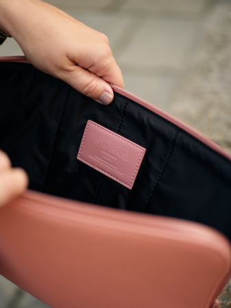 Golla Sleeve Metro - neoprenowe etui ochronne do urządzeń 14&quot; (dirty pink)