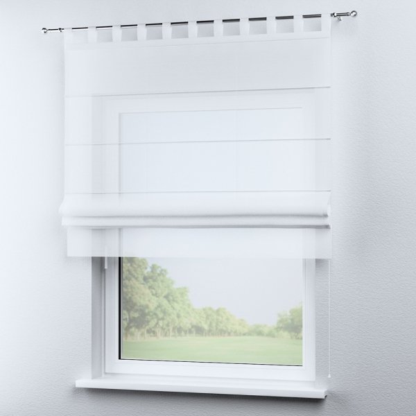 Roleta rzymska woalowa na szelkach widok ze skosu