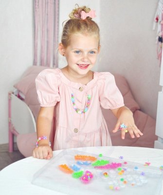 WOOPIE  ART&FUN Zestaw do Robienia Biżuterii Bransoletek Wisiorków Pierścionków Kolczyków z Motylkami
