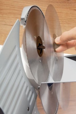 Eldom Krajalnica elektryczna KR400 snip