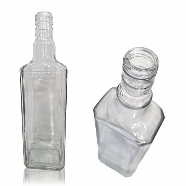 klasyczna butelka 500 ml do domowej produkcji alkoholu