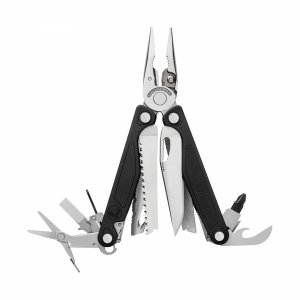 Multitool Leatherman Charge + 832516
