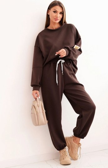 Komplet damski masełkowy z luźną bluzą i spodniami brązowy