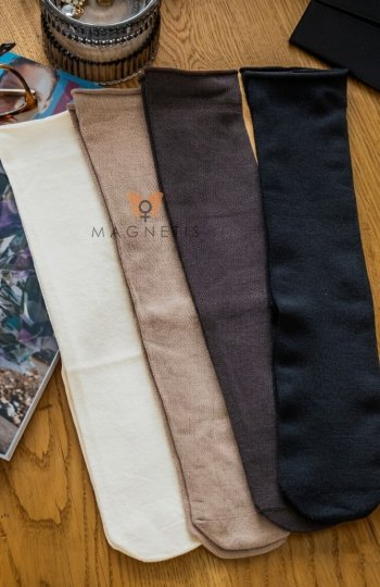 Magnetis YN5043 gładkie podkolanówki damskie 