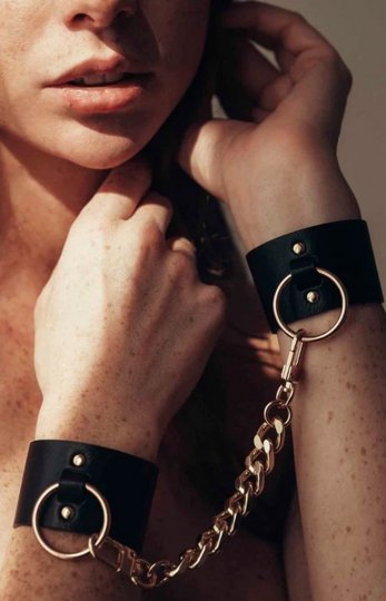 Wide Cuffs kajdanki erotyczne
