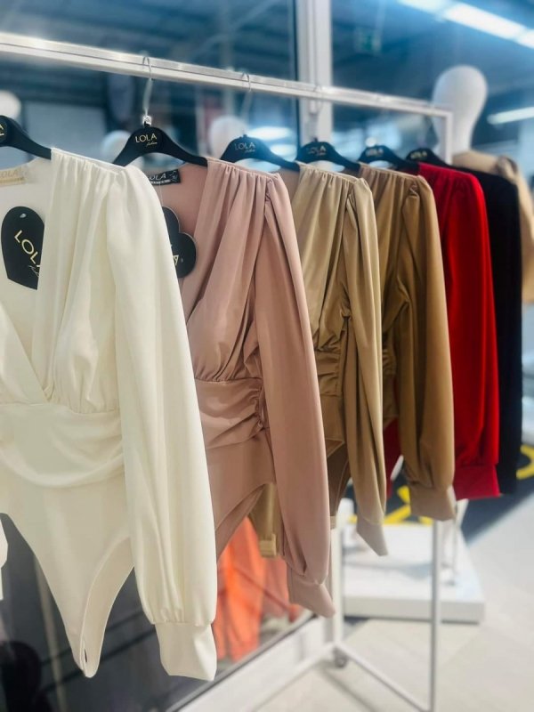 Czarne body damskie
