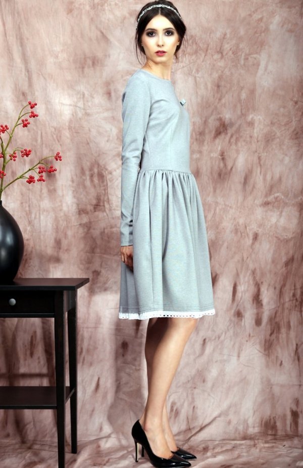 Kasia Miciak design rozkloszowana sukienka szara