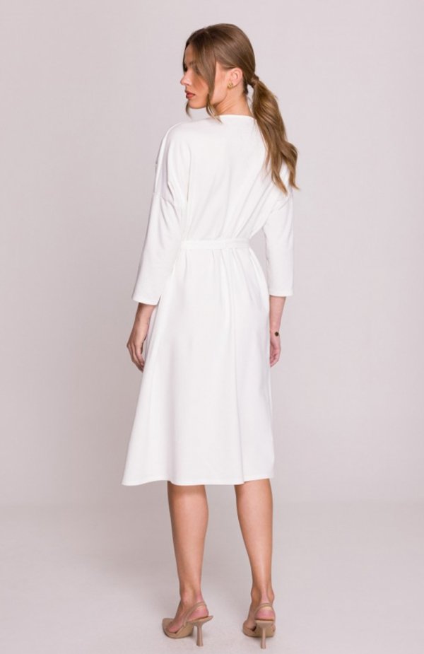 Stylove S403 sukienka oversize z modalu ecru tył