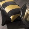 Stripes czarno złota poduszka dekoracyjna 50x30
