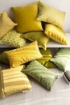Velvet żółta poduszka dekoracyjna 45x45