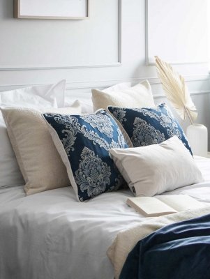 Cream-navy set of 5 decorative pillows for the bedroom