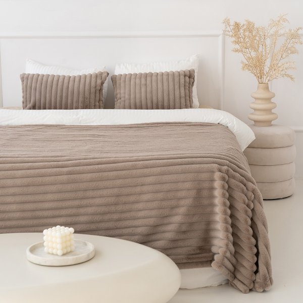 Cream Bedspread 220x140 Bunny