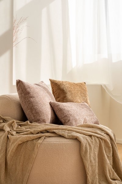 Teli Red Decorative Pillow 50x30