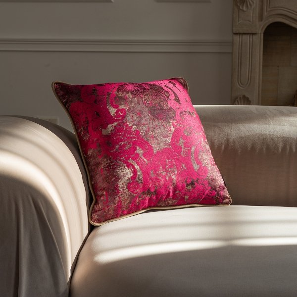 Pink Decorative Pillow Gold 40x40
