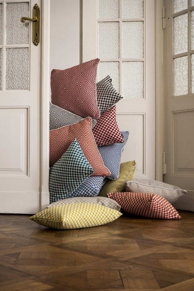 Mosaica szara poduszka dekoracyjna 50x30