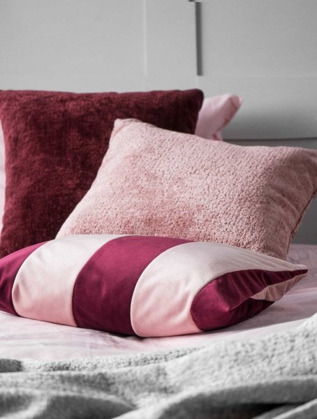 Stripes bordowo różowa poduszka dekoracyjna 50x30