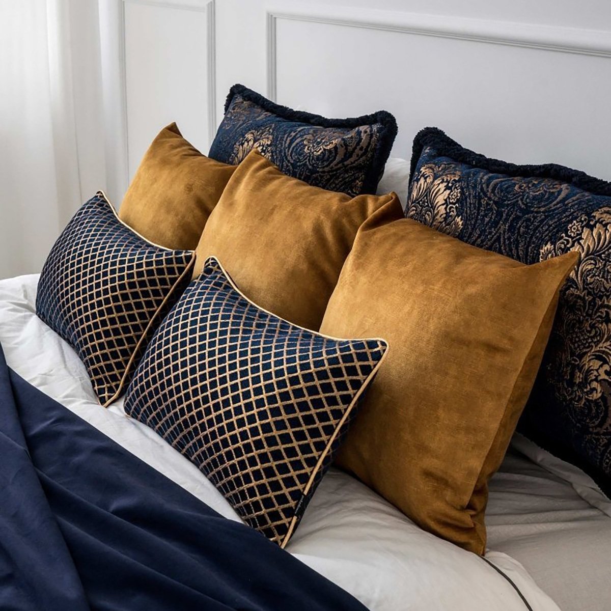 Navy Set of 7 Decorative Bedroom Pillows Aurum