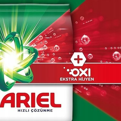 Ariel uniwersalny proszek do prania do białych i kolorowych tkanin zestaw 2 sztuki