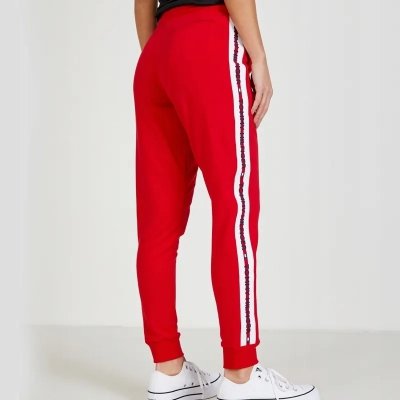 Tommy Hilfiger spodnie czerwone damskie z paskami na nogawkach