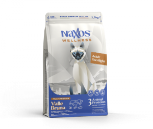NAXOS CAT STERILIZED dla kotów sterylizowanych na bazie wołowiny, bawoła i jagnięicny 1,5 kg